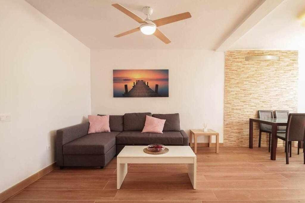 Suite Confort Free Wifi San Bartolomé Екстериор снимка